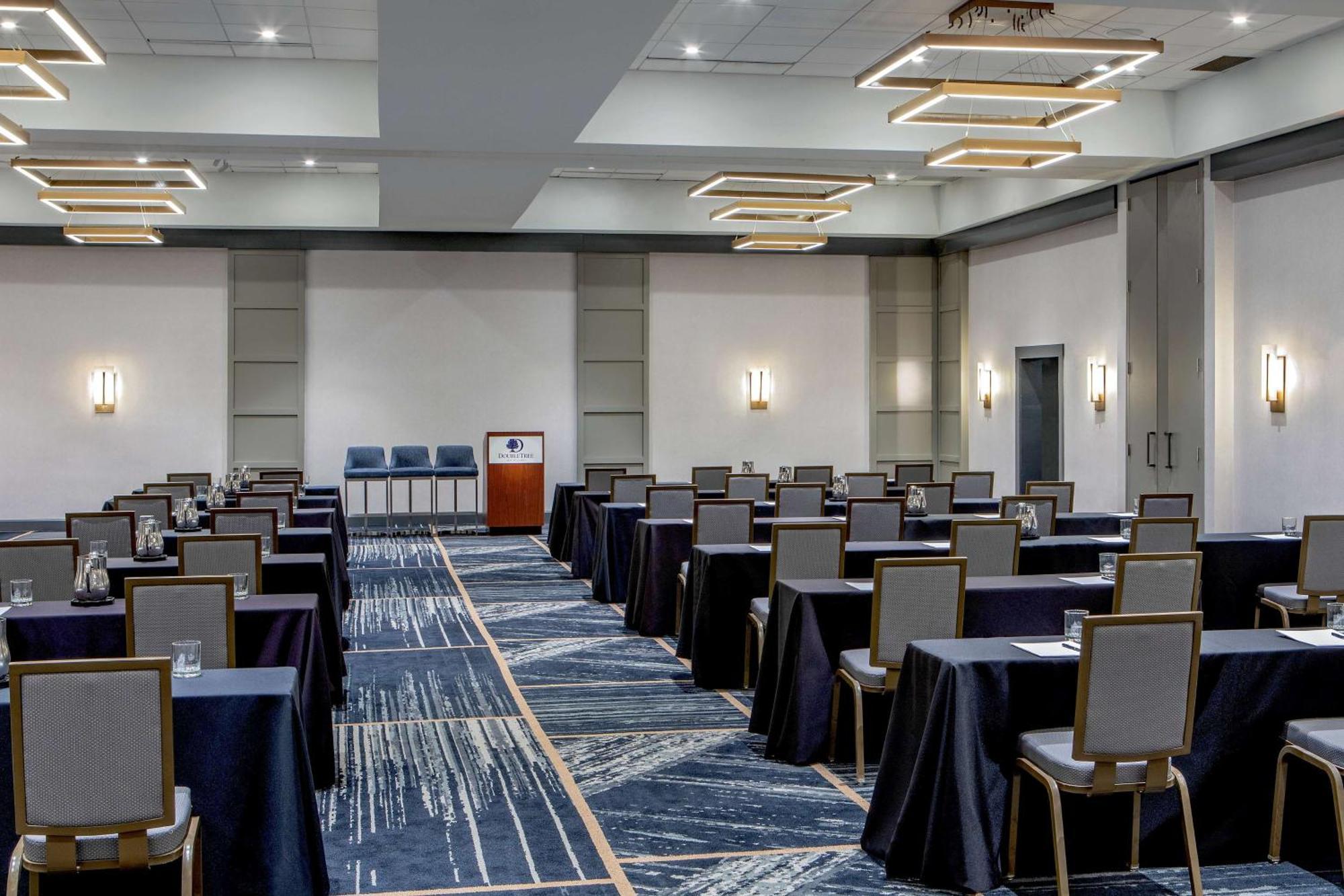Doubletree By Hilton Washington Dc North/גייטרסבורג מראה חיצוני תמונה